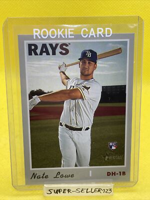 2019 TOPPS HERITAGE HIGH - NATE LOWE / Tampa Bay Rays - ROOKIE CARD / RC #604