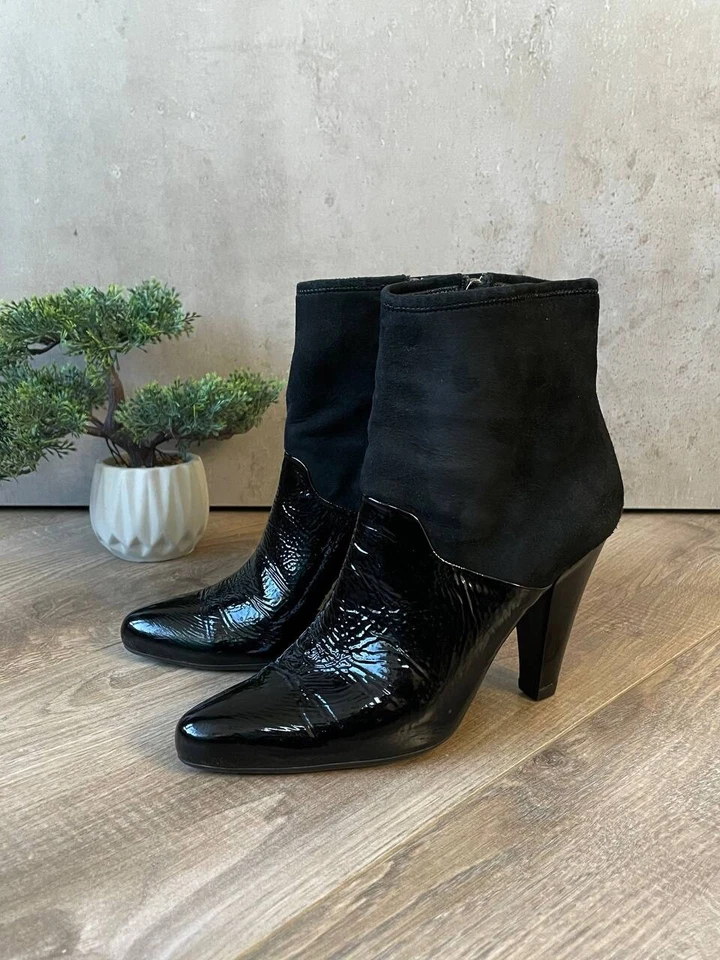 Prada Women’s Patent Leather Boots Black Size 37 Made in Italy Designer Luxury - Image 2 of 4