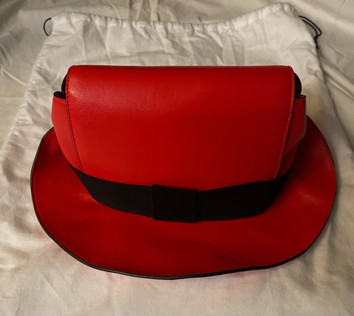 SS22 MOSCHINO Couture Jeremy Scott Red Hat Shaped Shoulder  display picture 3