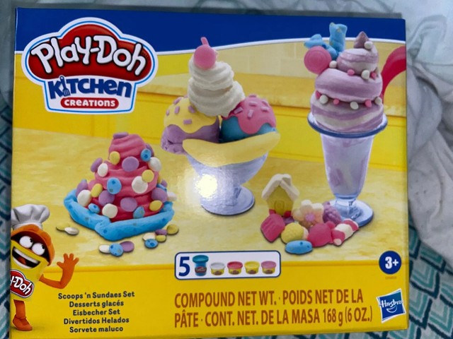 play doh kitchen helados