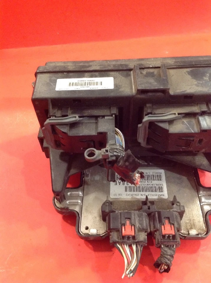 2007 JEEP COMMANDER Front Body Control Module Chassis BCM Fits - Image 3 of 4