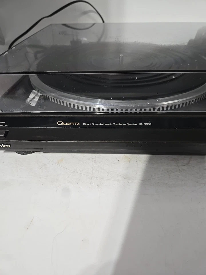 Tocadiscos estéreo Technics SL-QD33 con cartucho Audio Technica probado ¡Funciona muy bien! Foto 3 de 4