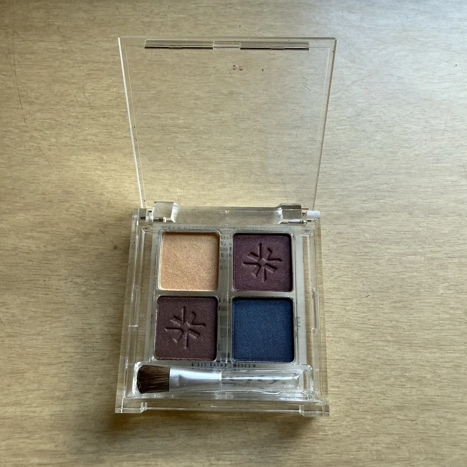 Mary Kay Velocity Eye Shadow Color Quad Palette Box - Heart Throb - Image 3 of 4