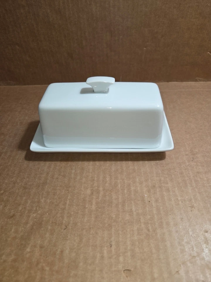 Butter Dish 8-Inch Covered  Home Essentials Fiddle and Fern Ceramic - Изображение 3 из 4