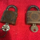 Yale Keyed Padlocks w/ 2 Keys Lot of 2 Antique Brass Brown/Black YA-870 — photo 9