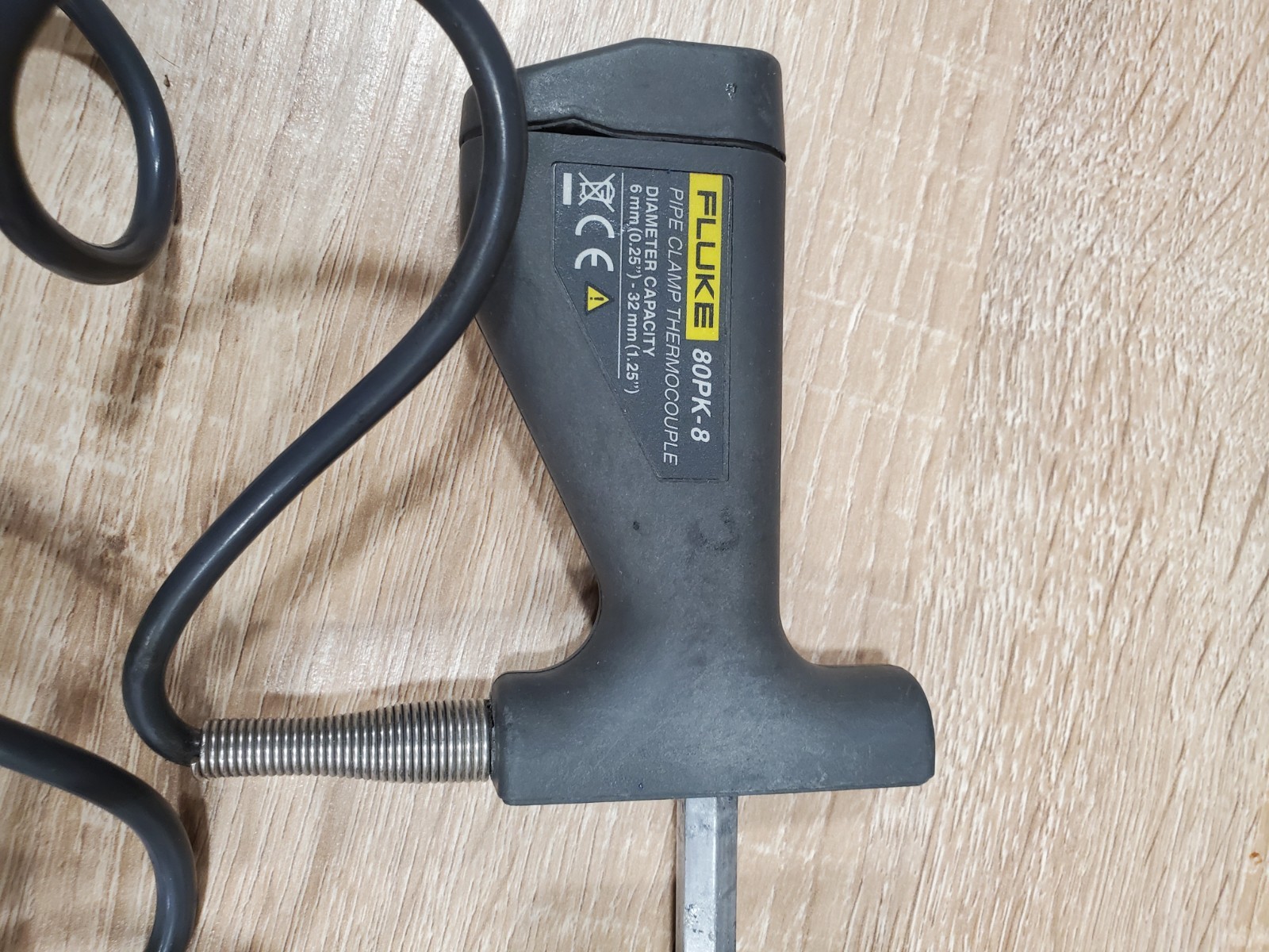 Fluke 80PK-8 Type K Pipe Clamp Thermocouple Probe 6-32mm (0.25-1.25in)