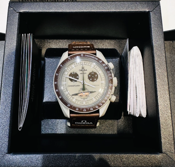 【値下げ】OMEGA スウォッチ　MISSION TO SATURN 中古品 Swatch Moonswatch 