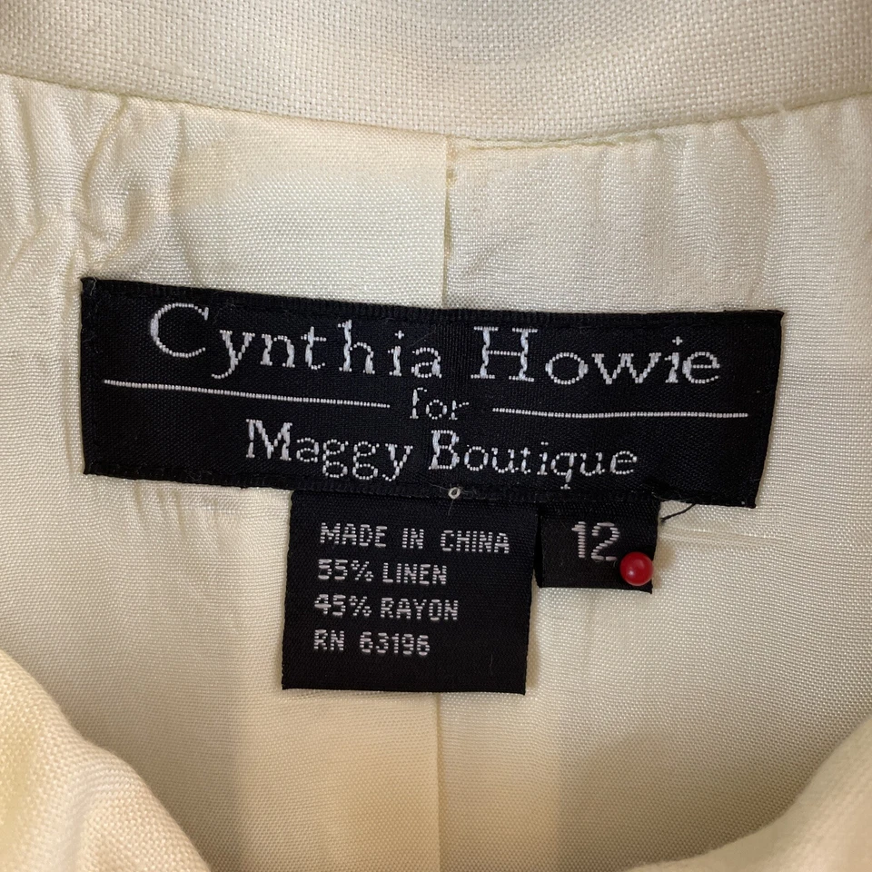 Vestido Vaina Cynthia Howie Maggie Boutique Suave Amarillo Mezcla de Lino Botones Dorados Foto 3 de 4