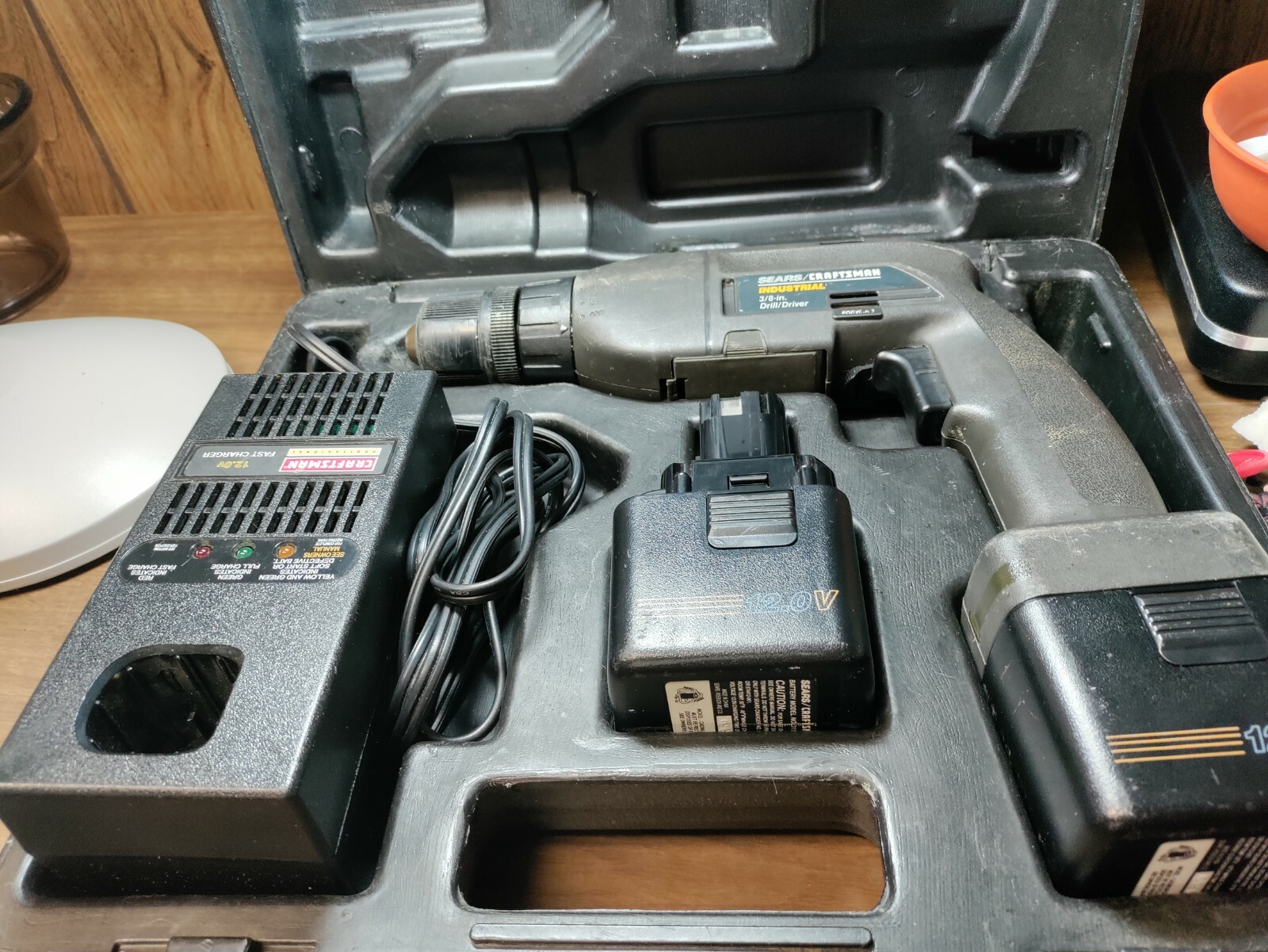 Craftsman Industrial 3/8" TALADRO INALÁMBRICO CARGADOR + 2 BATERÍAS DAÑADAS | eBay