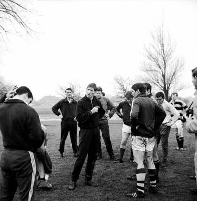 What a try this was 👏👏 Bob Hiller against Scotland in 1971