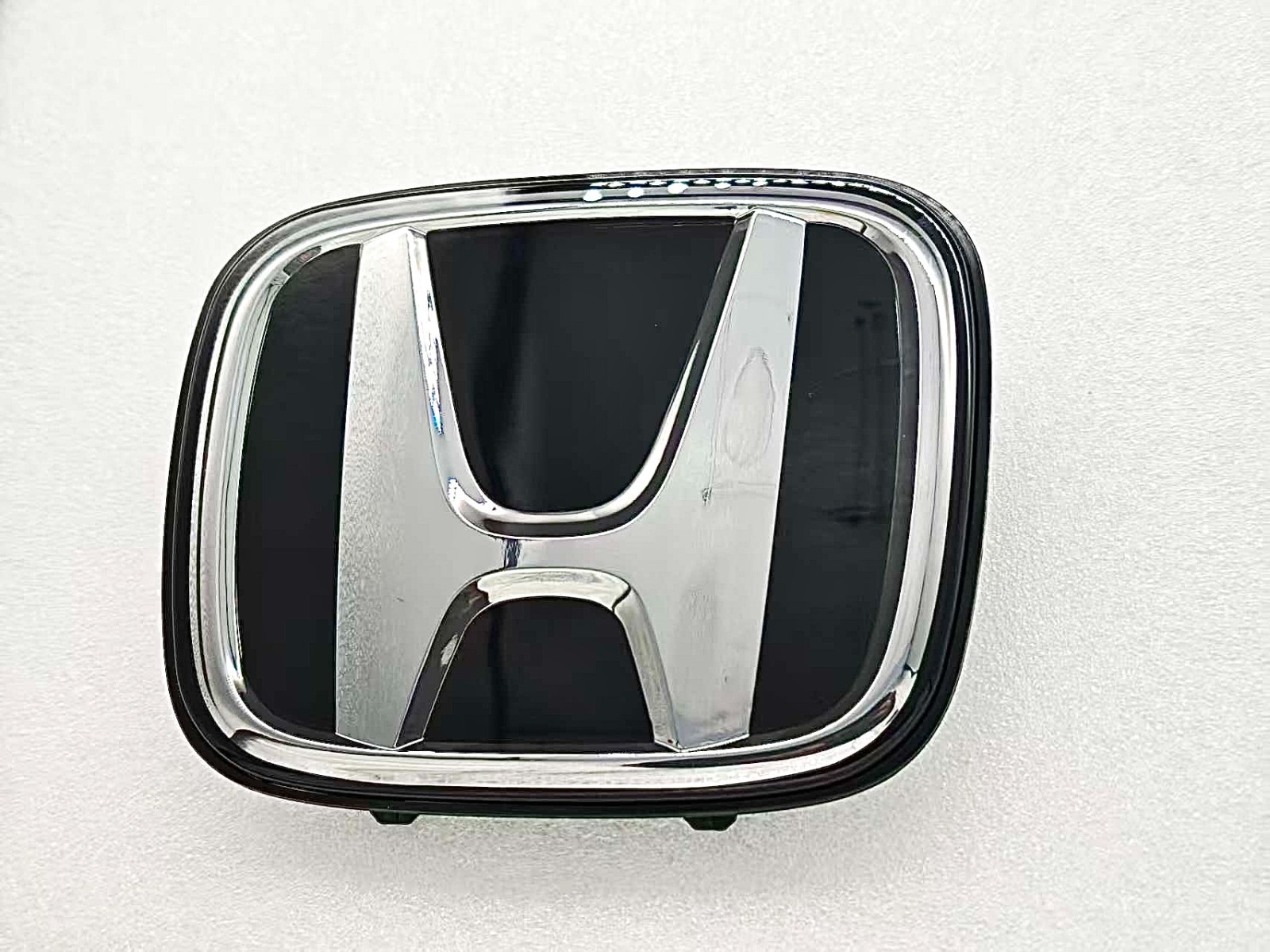 2023 - 2026 CR-V CRV Front Grille Emblem Logo Radar Compatible 75710-3T0-J01-M1