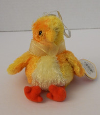 Ty * Beanie Basket Babies ~ 'Chickie'  The Baby Chick * 2002* w/Hang Tag