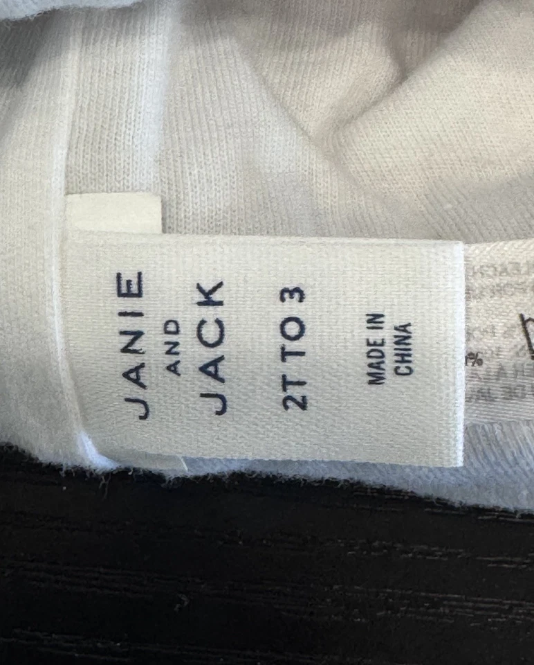 Janie and Jack Heart Intarsia Winter Beanie 2T–3 Pink Purple Pom Pom Knit Hat - Image 2 of 3