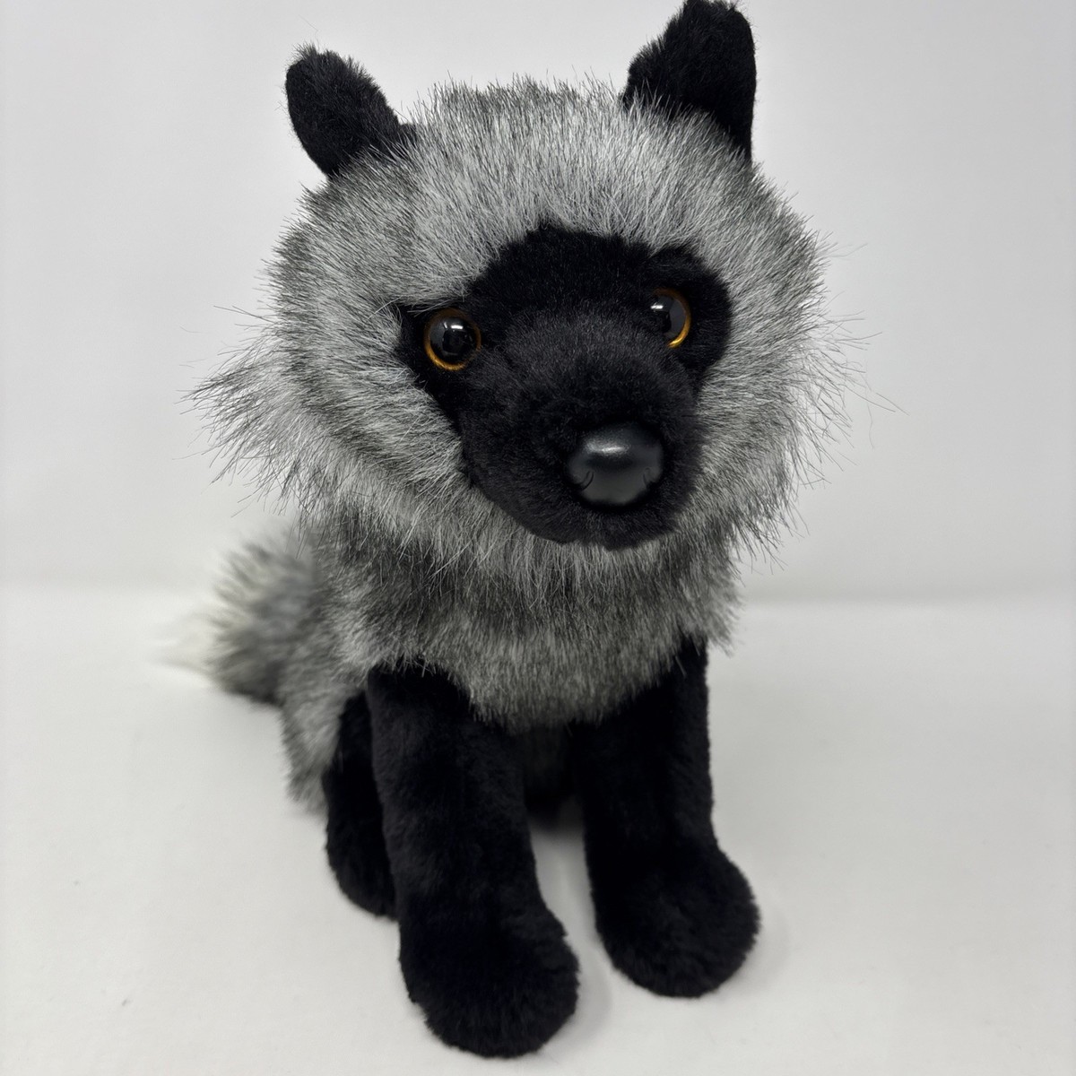 Douglas Artemis Silver Fox Sitting 11” #3767 Plush Collectible