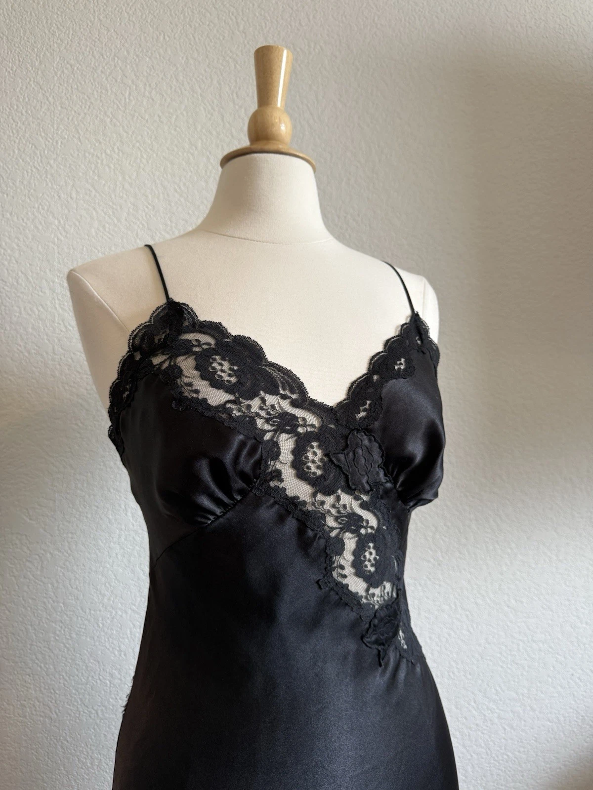 UNDERCOVER Abito vestito donna vintage Victorias Secret etichetta oro nero slip piccolo pizzo anni 90