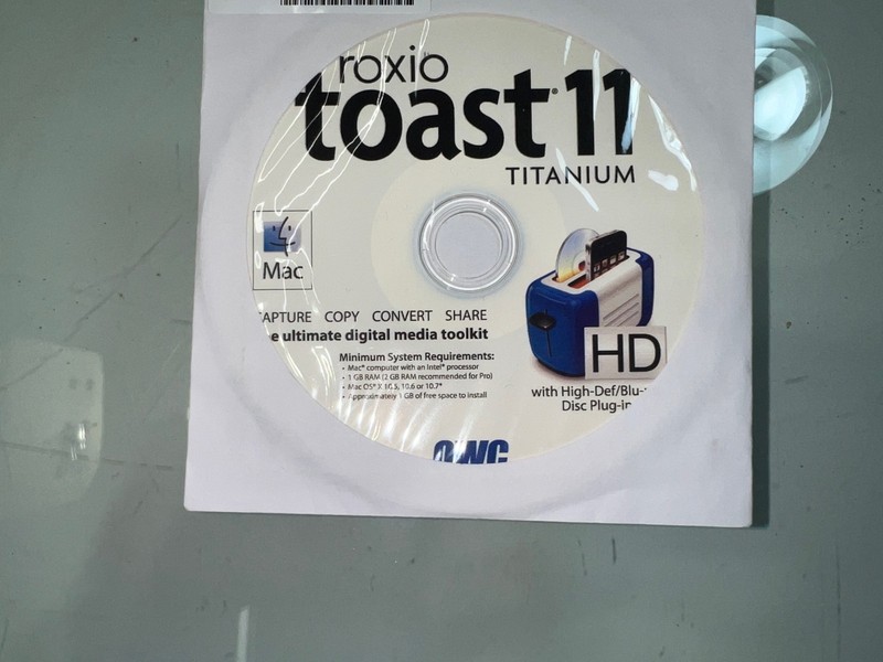 OWC Roxio Toast 11 Titanium with Hi-Def plugin cd