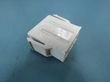 LABINAL  5716MPBA Qty of 40 per Lot 6 POSITION CONNECTOR HOUSING