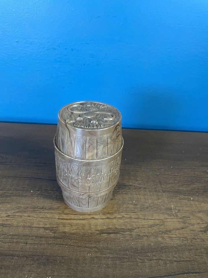 Vintage 1966 BARREL OF MONKEYS Game LAKESIDE TOYS Red Yellow Blue