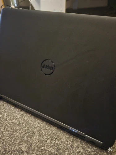 Dell Latitude 14" 5th Gen (128GB SSD, Intel Core i5 , 8GB RAM) Laptop - Picture 1 of 3