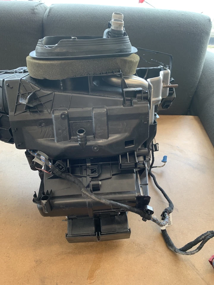 Conjunto de motor soplador Audi TT Quattro 2008-2010 fabricante de equipos originales Foto 4 de 4