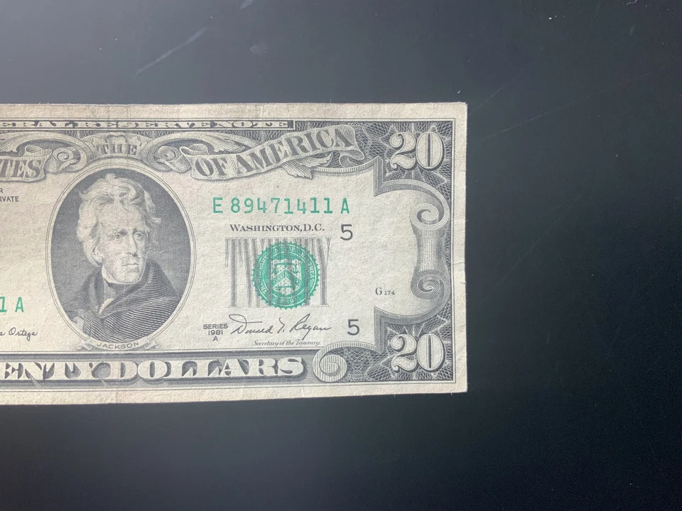 1981A $20 DOLLAR BILL E89471411A - Image 3 of 4