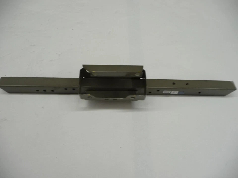 Поперечный элемент переднего бампера 2010-2014 Lamborghini LP560 Gallardo 400805273B оригинальный производитель оборудования - Изображение 3 из 4