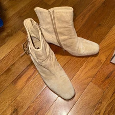 Beacon Reflections Suede Ankle Boots Womens Size 6M Side Zip Fringe Heel