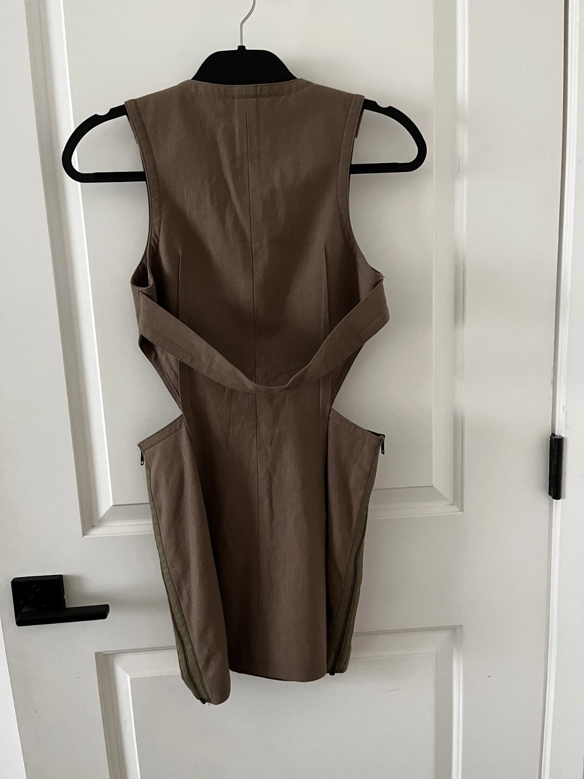 Alexander Wang mini abito marrone senza maniche scollo a V ritagli laterali taglia 4