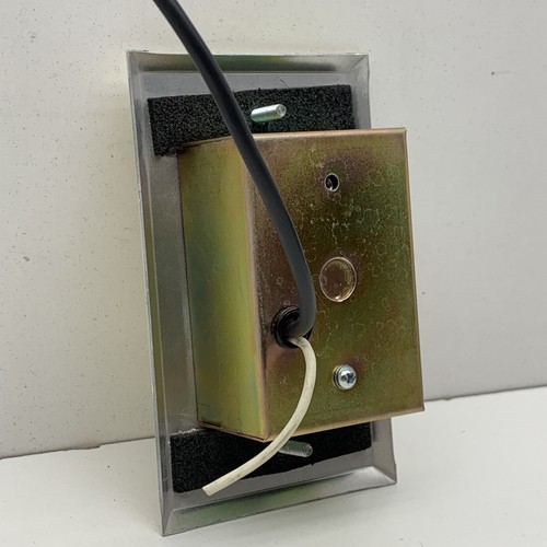 Shure MX202 Pre-Amplifier Plate with Back Box, NO MICROPHONE - Picture 6 of 23