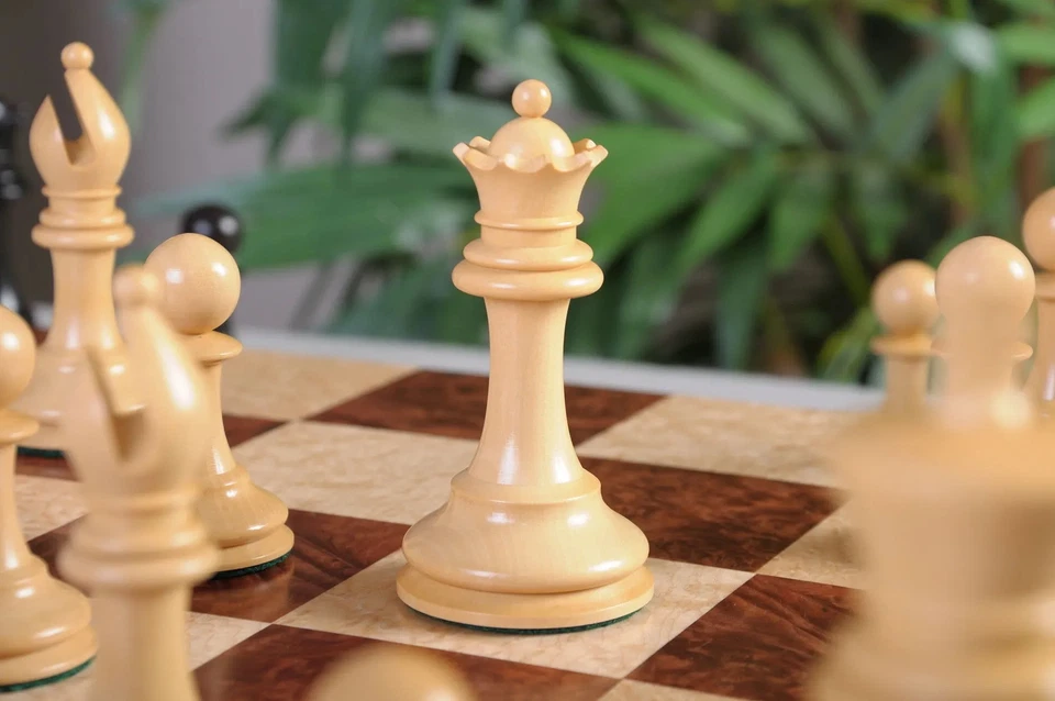 The New York 1924 Luxury Chess Set - Pieces Only - 4.2" King - Genuine Ebony - Image 4 of 4