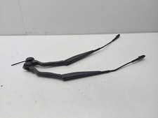 FORD KUGA MK2 PAIR OF FRONT WINDSCREEN WIPER ARMS LEFT & RIGHT 