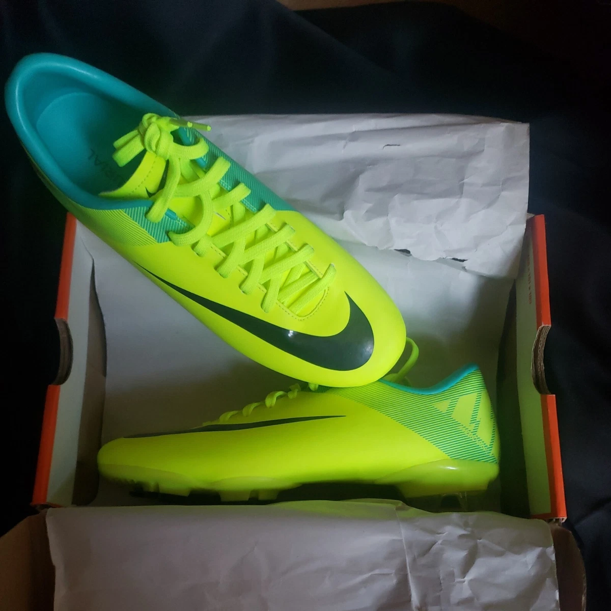 Nike mercurial store victory green