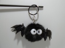 BLACK FLUFFY BAT 2" X 5" KEY CHAIN UNBRANDED KC130 