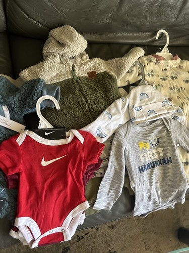 16 PIECE INFANT BABY BOY NIKE Tahari Kyle Deena LOT SIZE 3 MONTHS 3M New - 第 3/7 張圖片