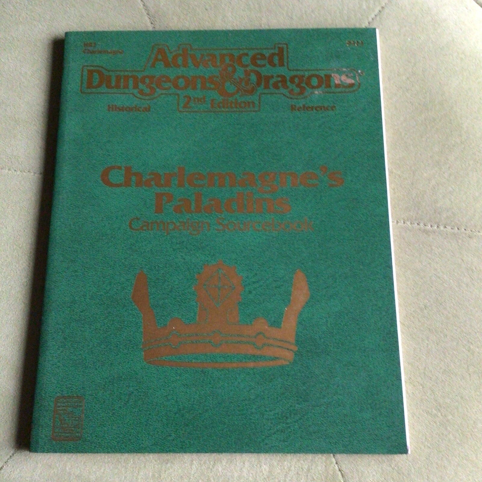 Charlemagne's Paladins: Campaign Sourcebook (AD&D 2nd Ed. Fantasy Roleplaying...