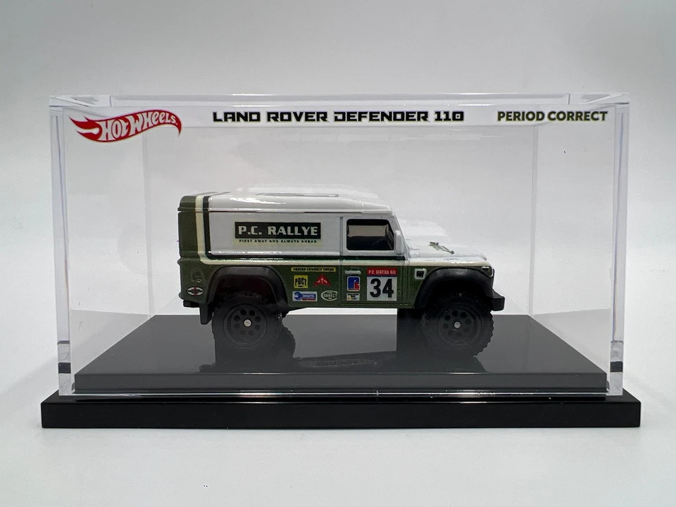 2019 Hot Wheels X Period Correct Land Rover Defender 110 Green/White VHTF - Image 2 of 4