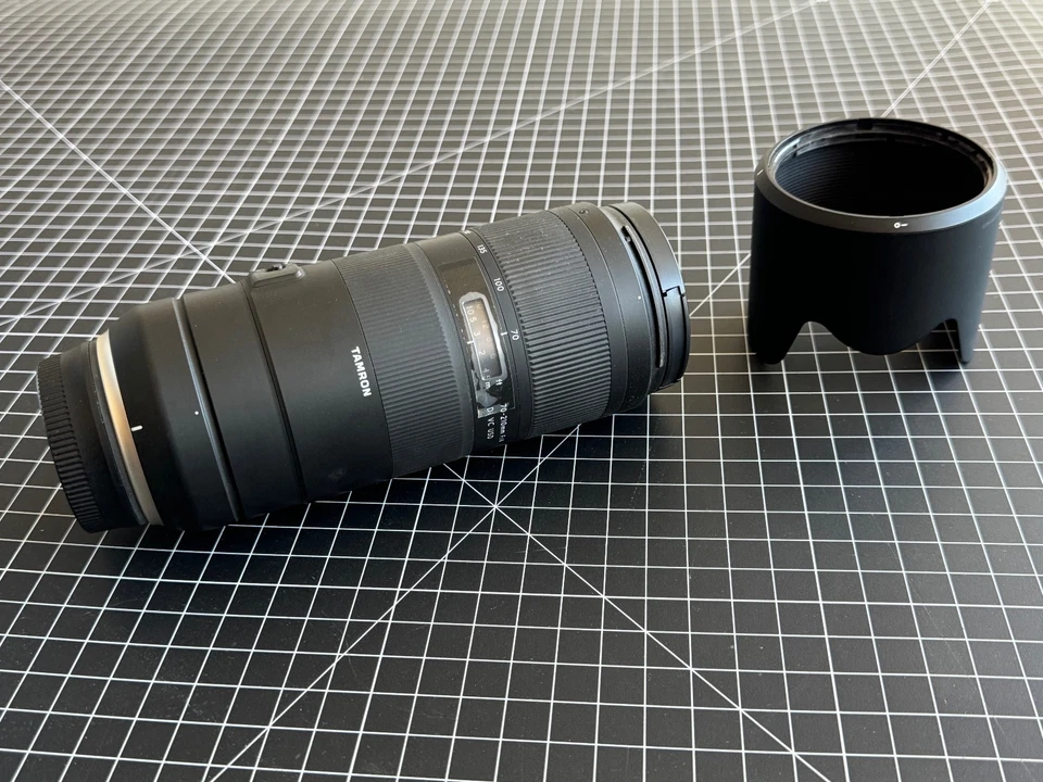Tamron 70-210mm F/4 Di VC USD Lens for Nikon FX Digital SLR Camera - Image 3 of 4