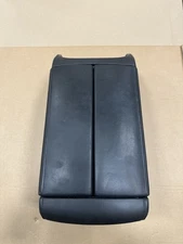 2014-2016  Hyundai Equus Center Console Black leather Armrest Lid Storage OEM