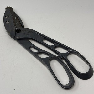 Wiss 13” Lightweight Offset Snip W13LO for Siding, Metal, Vinyl