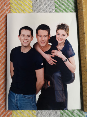 Voll ausgebuchtes BBC Kinderfernsehen Werbefoto 8 x 6 Gail Porter Tim Vincent 1998