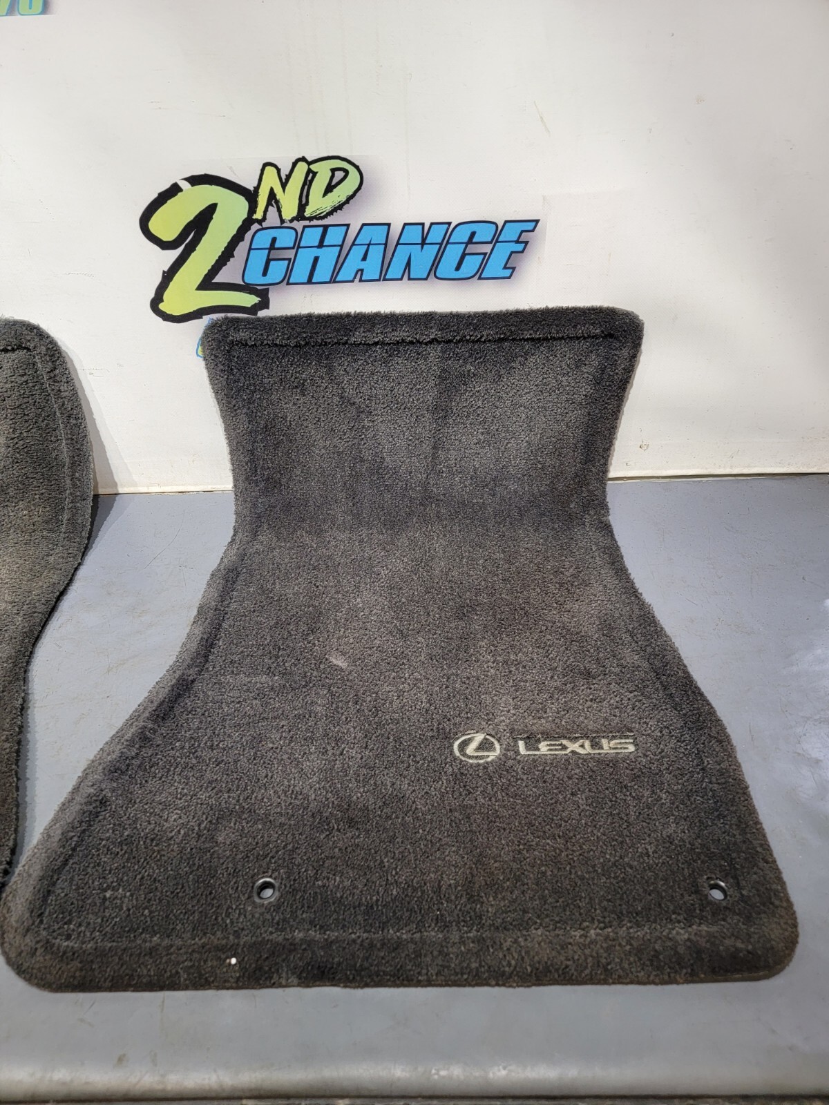 0210 Lexus SC430 CARPET FLOOR MATS LEFT RIGHT Black OEM PT20824010