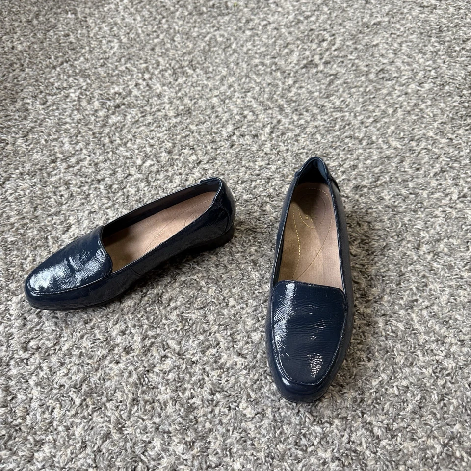 Clarks Zapatos 6.5 W Keesha Luca Casual Mocasín Sin Cordones Azul Marino Charol Foto 2 de 4