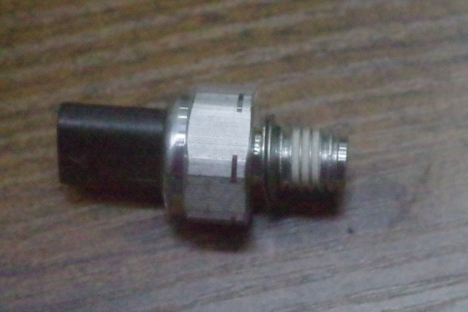 ACDelco GM OEM NOS Genuine Engine Oil Pressure Switch Sensor Assembly 55488247