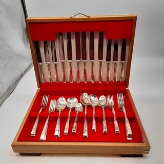 De Montfort Sheffield Steel Canteen of Cutlery (#H1/19)
