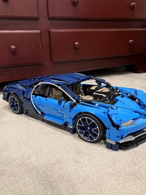 LEGO Technic Bugatti Chiron 42083 Complete Set 3599 Pieces Brick Separator Box
