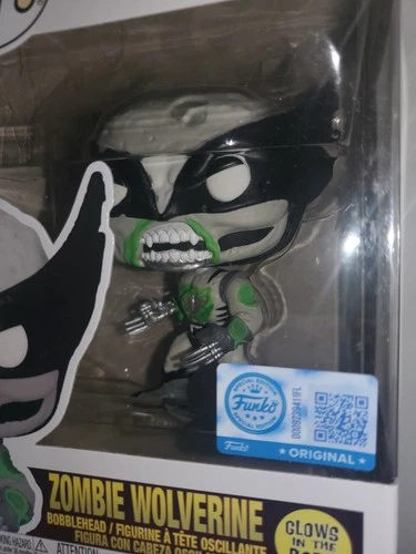 Funko Pop! Zombie Wolverine #662 Blanco y Negro Brilla en la Oscuridad GITD B&W Marvel