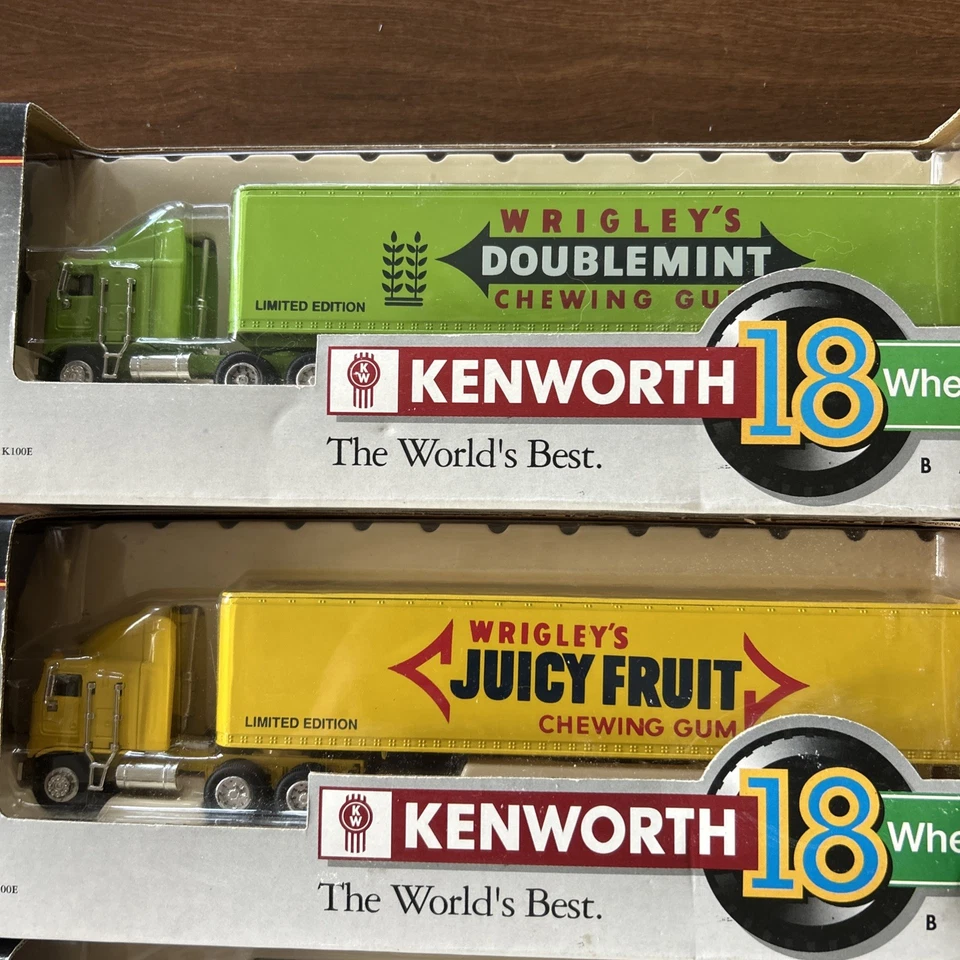 WRIGLEY'S CHEWING GUM KENWORTH TRACTOR TRAILER TRUCKS 1/64 LIBERTY CLASSICS - Image 2 of 4