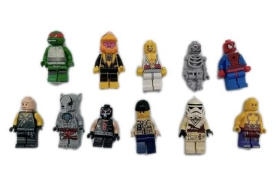 Lego Minifiguren Konvolut x 11 - Raphael, Sinestro, Bane, Spideran, Winzar usw.
