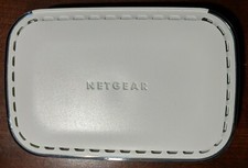 Switch Netgear FS605 5 porte 10/100 Mbps