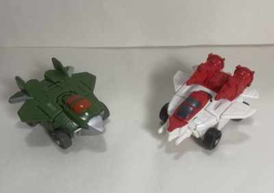 Lot of  2 TOMY HASBRO 2011 TRANSFORMERS Mini Bot Shots Toys